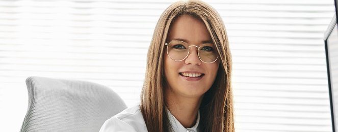 employee photo