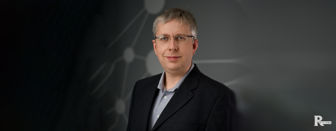 employee photo