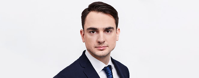employee photo