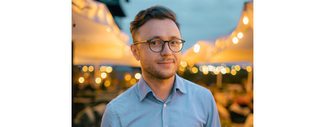 employee photo