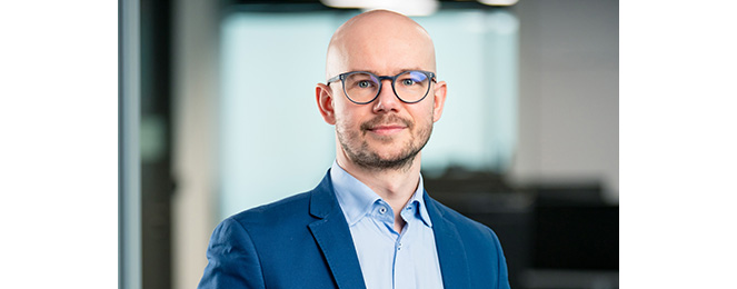 employee photo
